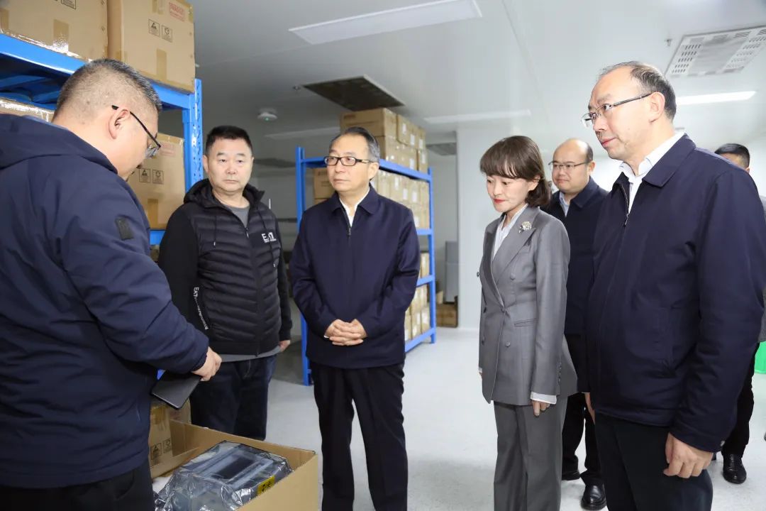 王永金到東數西算（貴州）產業有限公司走訪調研